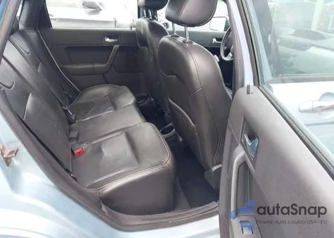 2009 Ford Focus Sel из США, поврежденный, VIN 1FAHP37N09W265471